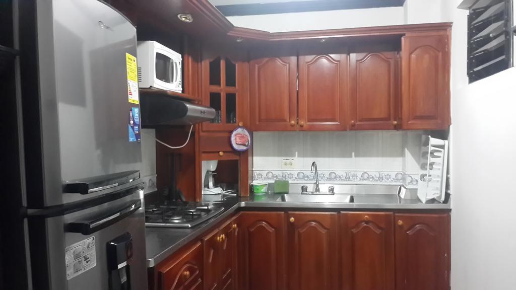 Habitaciones En Μεντεγίν Εξωτερικό φωτογραφία