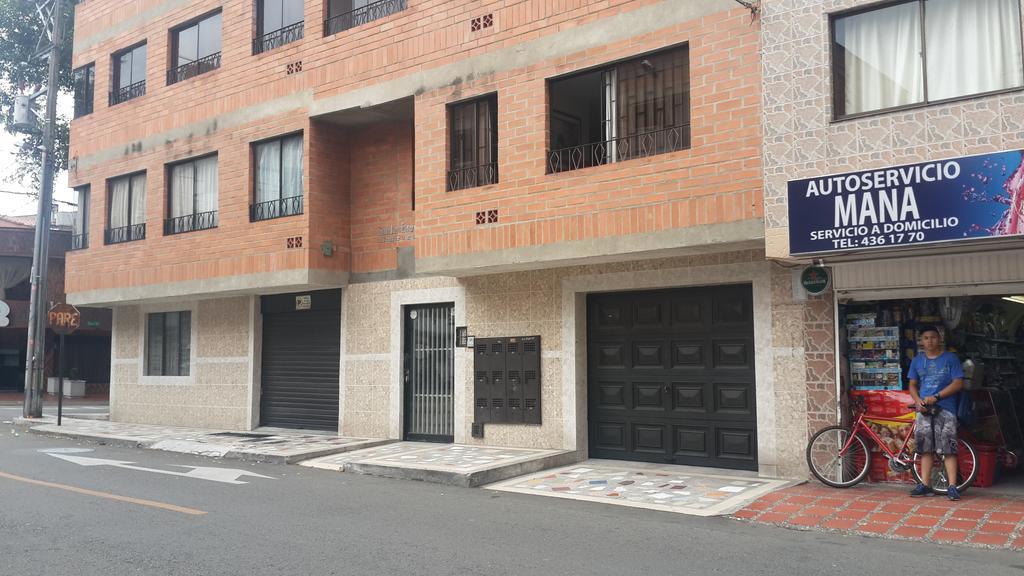 Habitaciones En Μεντεγίν Εξωτερικό φωτογραφία