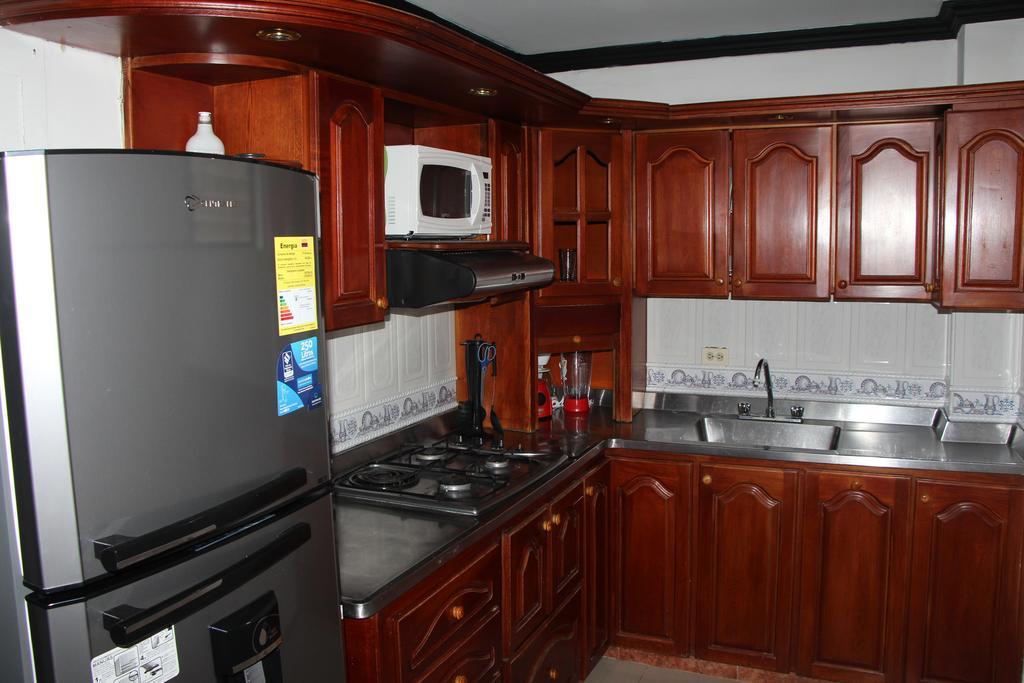 Habitaciones En Μεντεγίν Εξωτερικό φωτογραφία